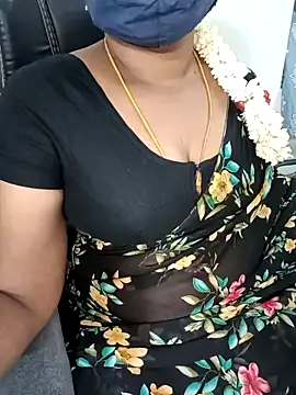 Snapshot of Tamil-hotwife chatting on 10/01/25, 05:08 Tamil-hotwife online show from 10/01/25, 05:08