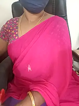 Snapshot of Tamil-hotwife chatting on 10/06/25, 06:11 Tamil-hotwife online show from 10/06/25, 06:11