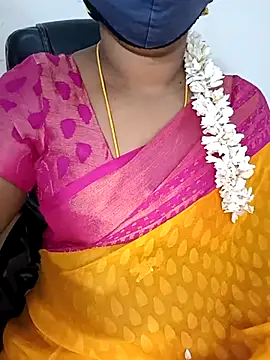 Tamil-hotwife online show from 12/20/25, 03:52