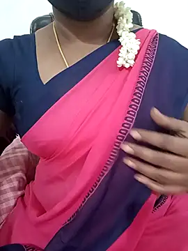 Tamil-hotwife online show from 02/15/26, 04:47