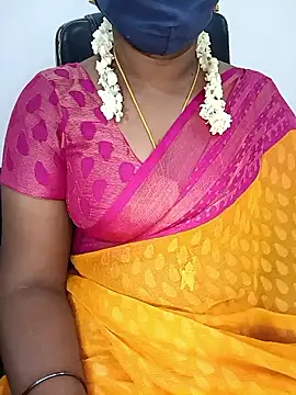 Tamil-hotwife online show from 03/04/26, 06:36