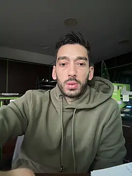 Snapshot of dk2995 chatting on 02/03/25, 07:07 dk2995 online show from 02/03/25, 07:07