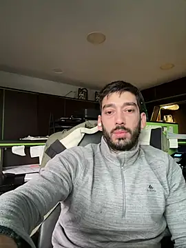 Snapshot of dk2995 chatting on 02/12/25, 09:31 dk2995 online show from 02/12/25, 09:31