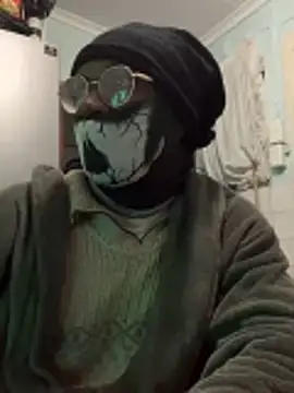 HugeTasty247 online show from 04/27/26, 10:08