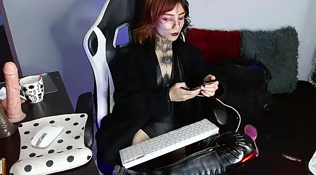 Ardat Lili69 online show from 02/04/25, 12:29