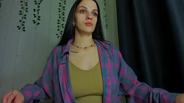 KarlaSim online show from 11/28/25, 07:27