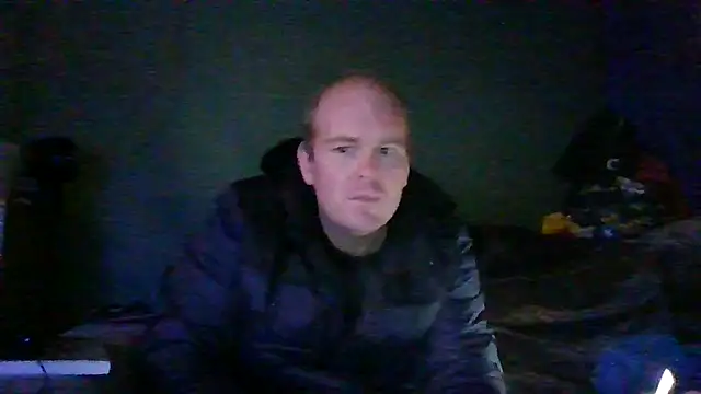 Snapshot of Janssen88 chatting on 11/17/25, 07:30 Janssen88 online show from 11/17/25, 07:30