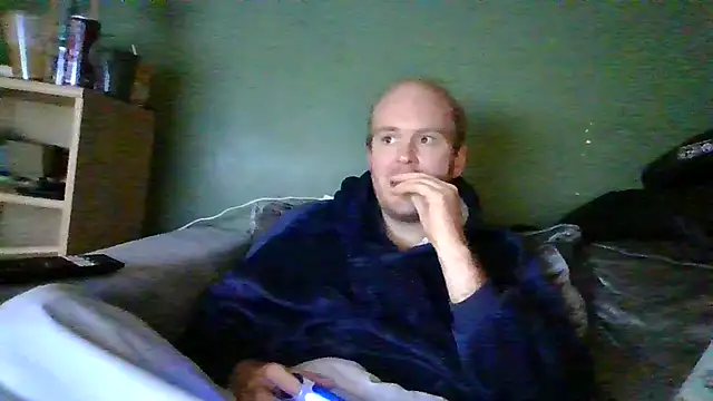 Snapshot of Janssen88 chatting on 11/22/25, 10:42 Janssen88 online show from 11/22/25, 10:42