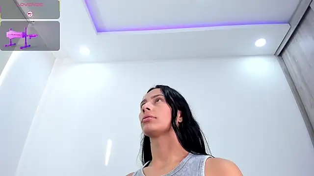 karlyn angels online show from 04/18/26, 08:09