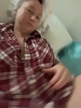 Vivian MayXxX online show from 11/16/25, 06:02