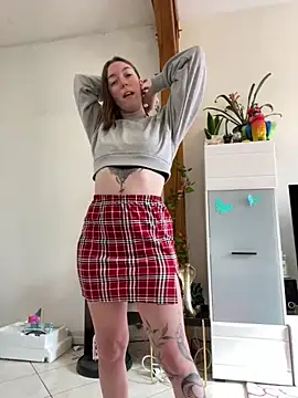 Snapshot of Daisy_Michto_Officiel chatting on 03/14/25, 02:19 Daisy Michto Officiel online show from 03/14/25, 02:19