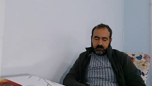 ZYXEL353 online show from 10/15/25, 01:55