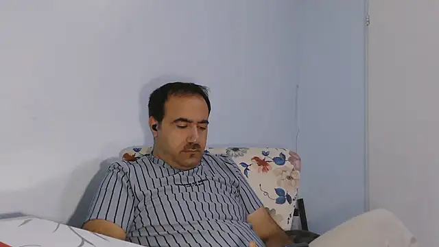 ZYXEL353 online show from 10/31/25, 11:06