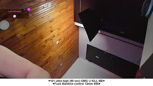 Liah santos online show from 09/23/25, 12:30