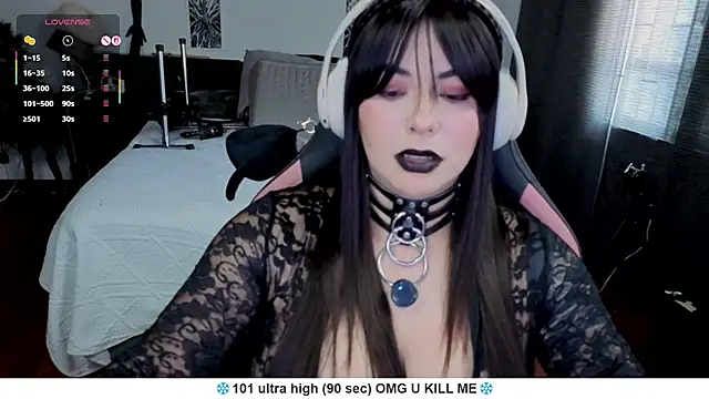 Liah santos online show from 04/30/26, 05:52