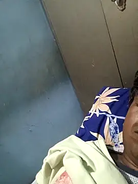 Snapshot of kummuduabbai chatting on 02/02/26, 10:08 kummuduabbai online show from 02/02/26, 10:08