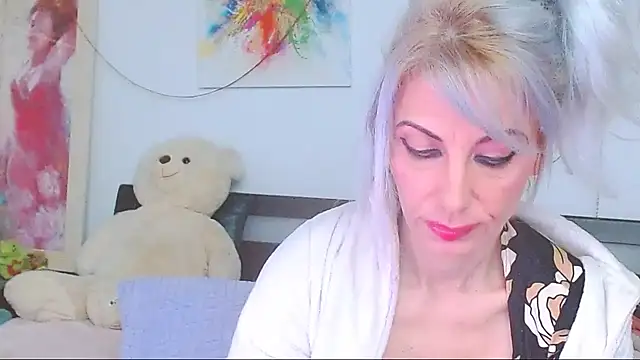 HoneyLara online show from 03/14/26, 10:37