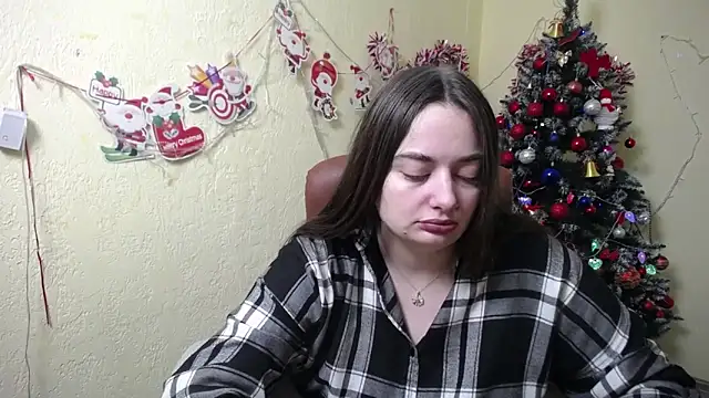 Snapshot of MilanaPrice chatting on 12/19/24, 06:34 MilanaPrice online show from 12/19/24, 06:34