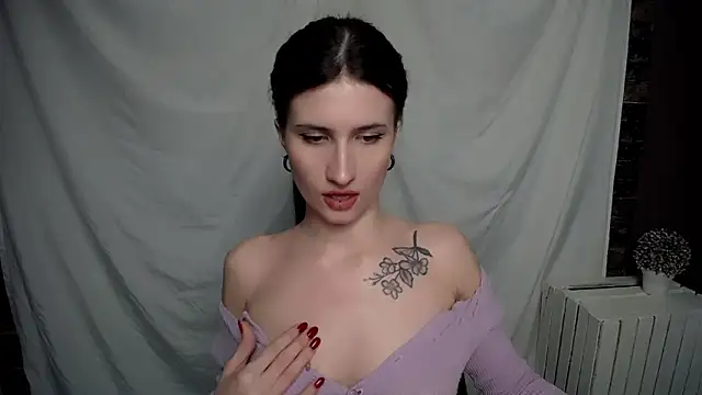 MaryEm976 online show from 02/12/25, 08:06