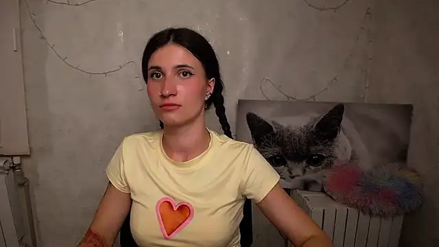 Snapshot of MaryEm976 chatting on 05/25/26, 09:15 MaryEm976 online show from 05/25/26, 09:15