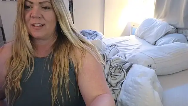 Snapshot of JESS_LOVES chatting on 01/24/25, 05:10 JESS LOVES online show from 01/24/25, 05:10