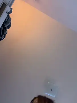 JESS LOVES online show from 11/30/25, 04:33