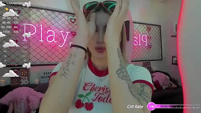 Atenea Klett  online show from 02/14/25, 01:08