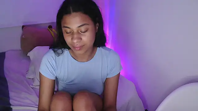 dark enchantress  online show from 03/18/25, 03:09