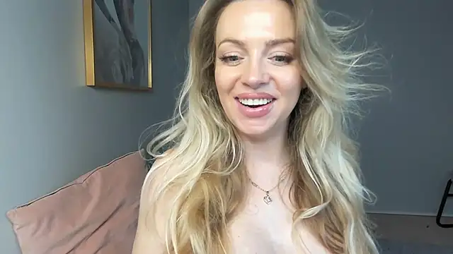 Snapshot of BelieveinEmliy chatting on 02/05/25, 09:57 BelieveinEmliy online show from 02/05/25, 09:57