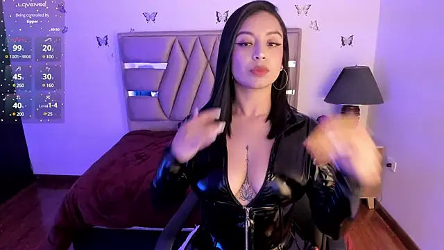 Snapshot of cristie_ortiz chatting on 02/04/25, 04:26 cristie ortiz online show from 02/04/25, 04:26