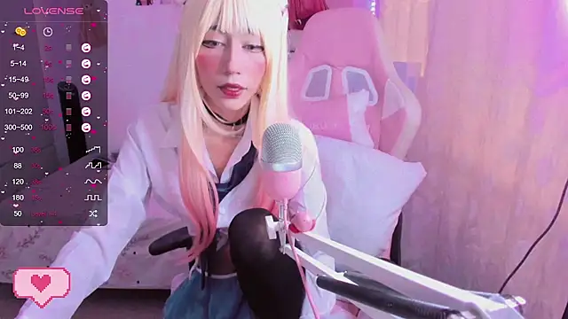 mia kawaii05 online show from 02/12/25, 06:30