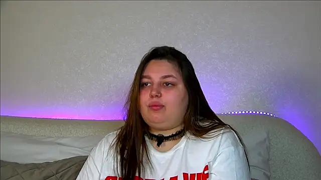 LillianKim online show from 10/16/25, 06:42