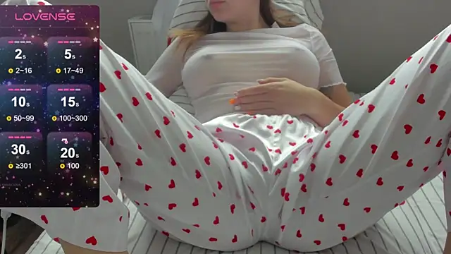 92yourbitch922 online show from 12/16/25, 10:31