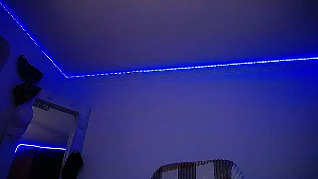 Snapshot of strongboy_ chatting on 01/11/25, 04:38 strongboy online show from 01/11/25, 04:38