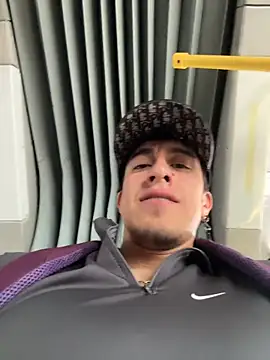 strongboy  online show from 03/06/26, 05:31