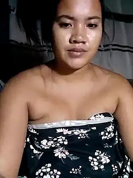 Snapshot of Sexiest_quen chatting on 03/08/25, 08:03 Sexiest quen online show from 03/08/25, 08:03