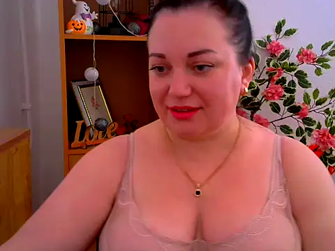 Snapshot of AmanaGi chatting on 01/12/26, 04:45 AmanaGi online show from 01/12/26, 04:45