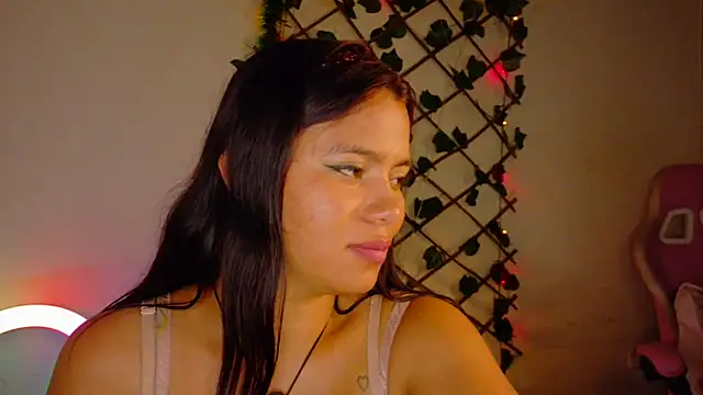 -Camila  online show from 03/08/26, 04:11