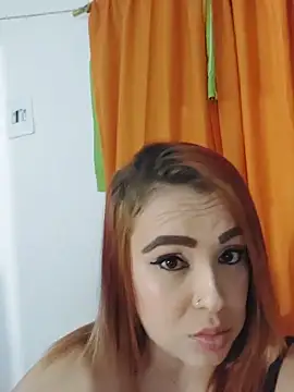 Snapshot of eimmy_dollx chatting on 06/06/26, 02:38 eimmy dollx online show from 06/06/26, 02:38