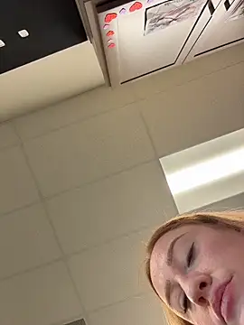 cinnatitties online show from 11/03/25, 05:47