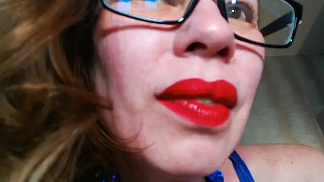 GreatRedHead1 online show from 02/09/26, 04:11