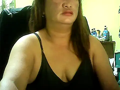 Snapshot of hott_scarlett chatting on 03/09/25, 07:48 hott scarlett online show from 03/09/25, 07:48