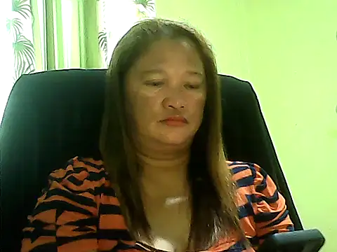 Snapshot of hott_scarlett chatting on 09/10/25, 11:16 hott scarlett online show from 09/10/25, 11:16