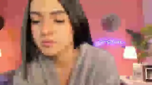 Snapshot of SoySaraa chatting on 01/30/25, 10:19 SoySaraa online show from 01/30/25, 10:19