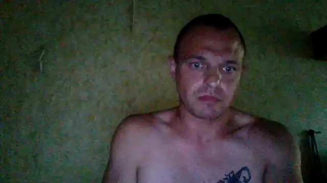 Snapshot of alex88988 chatting on 06/18/26, 04:55 alex88988 online show from 06/18/26, 04:55