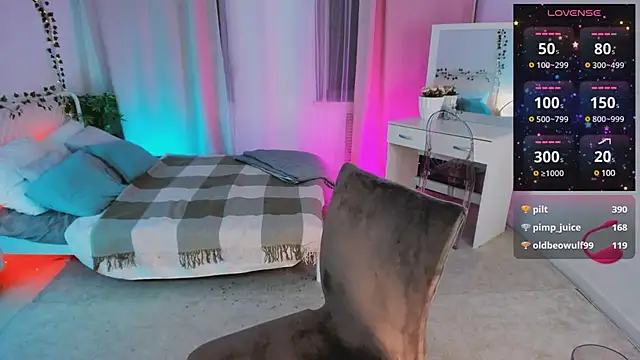 LiluDallass online show from 03/22/25, 06:47