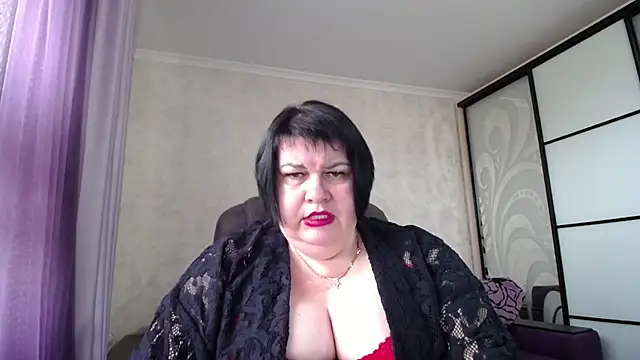 JuicyLady Di online show from 09/28/25, 05:35