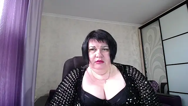 JuicyLady Di online show from 10/01/25, 04:51