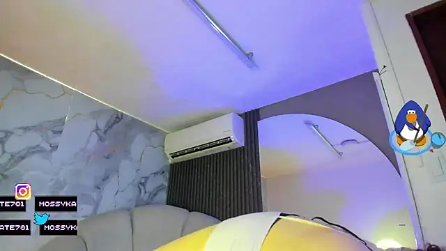 Katemoss70 online show from 09/09/25, 12:26