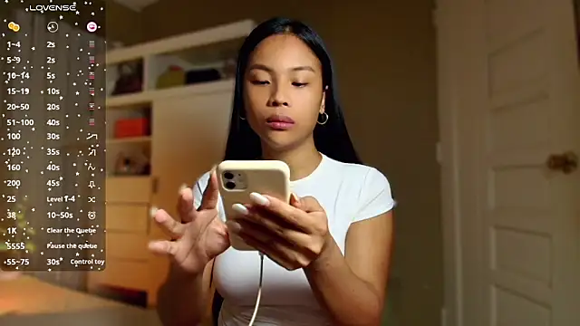 venusangelicxx online show from 04/08/26, 12:10